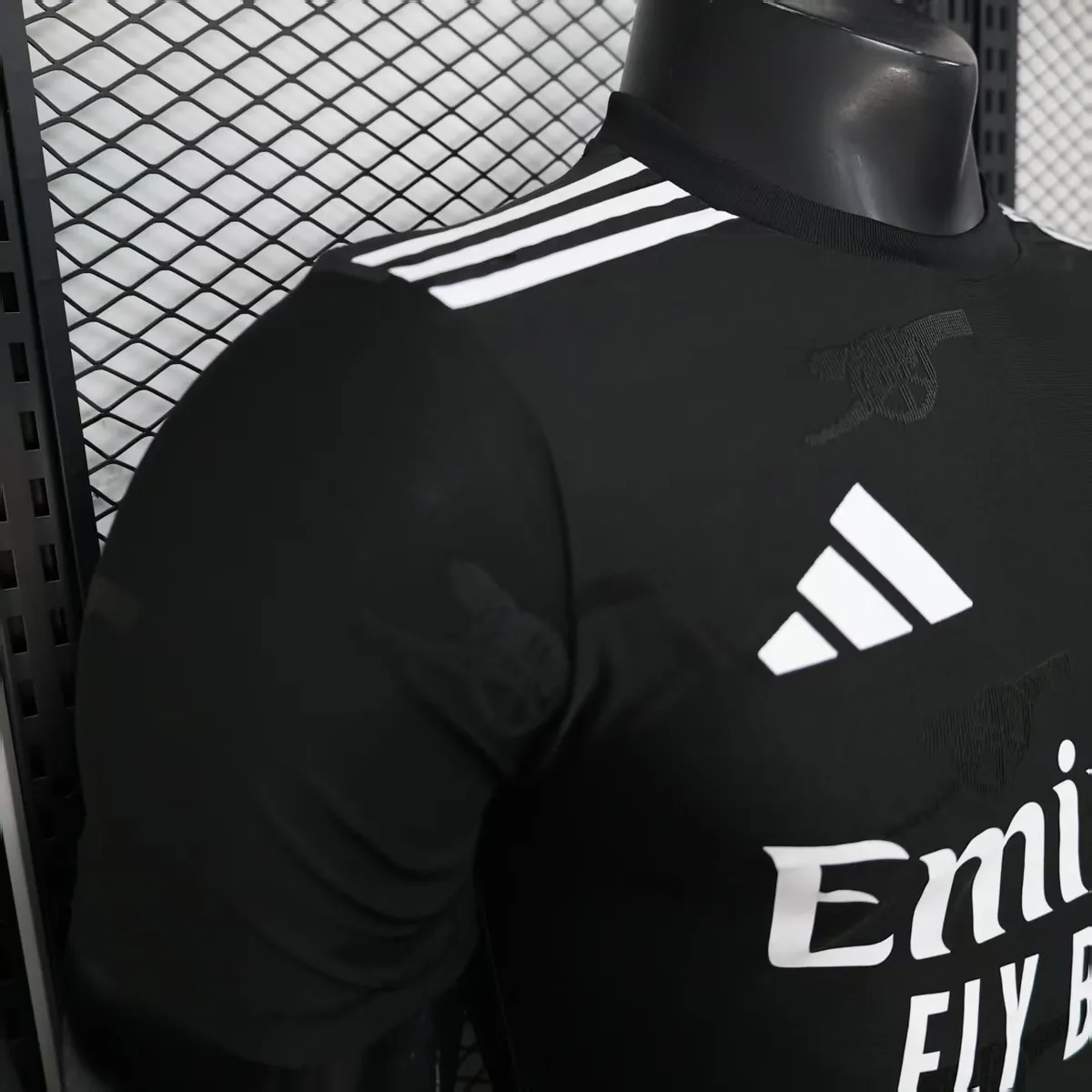 25-26 Arsenal Black Special Edition Kit Player Version Football Shirt AAAAJersey Supply Yupoo 4