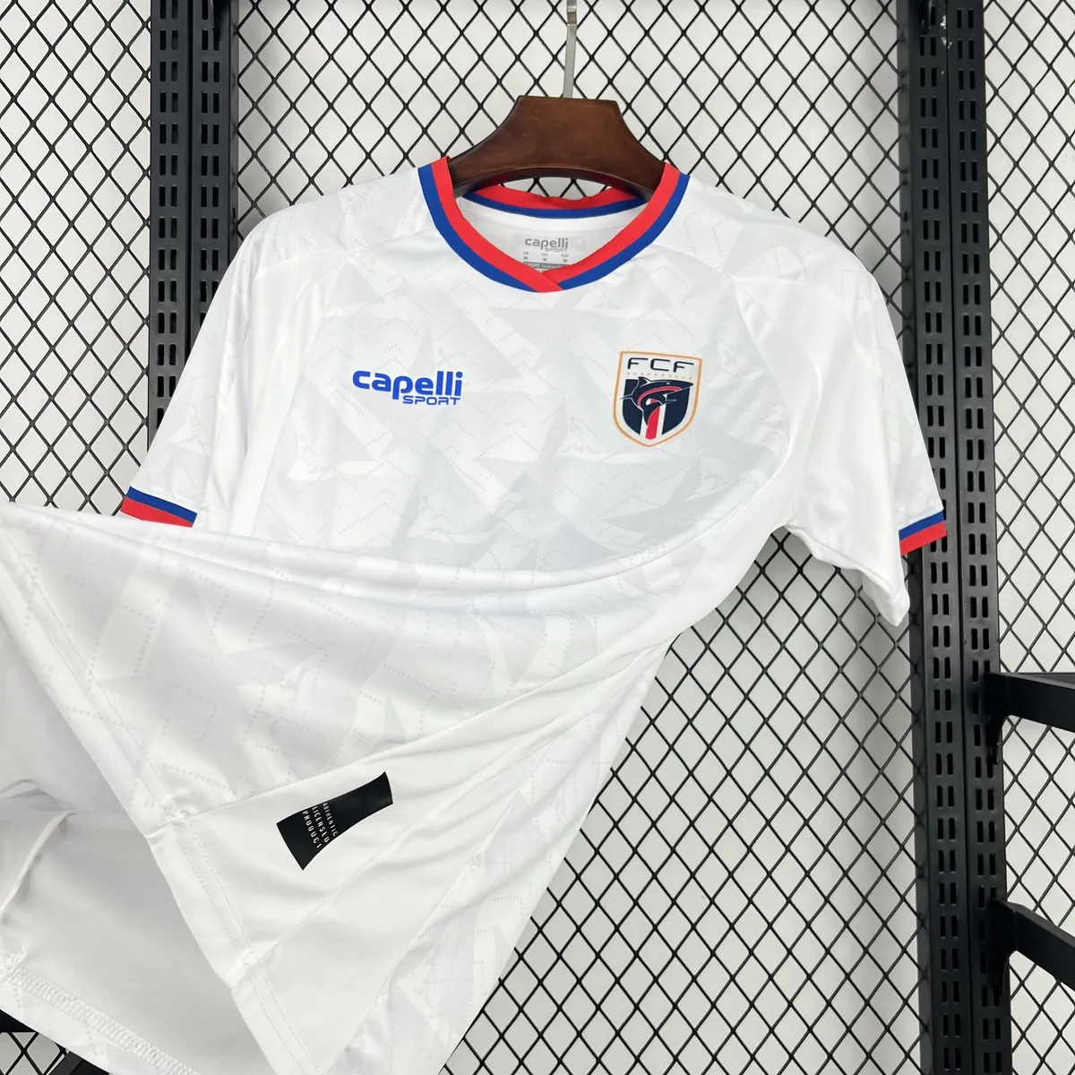2026 Cape Verde Away Mens Kit World Cup Soccer T-Shirt AAAAJersey Wholesale Yupoo 8 5
