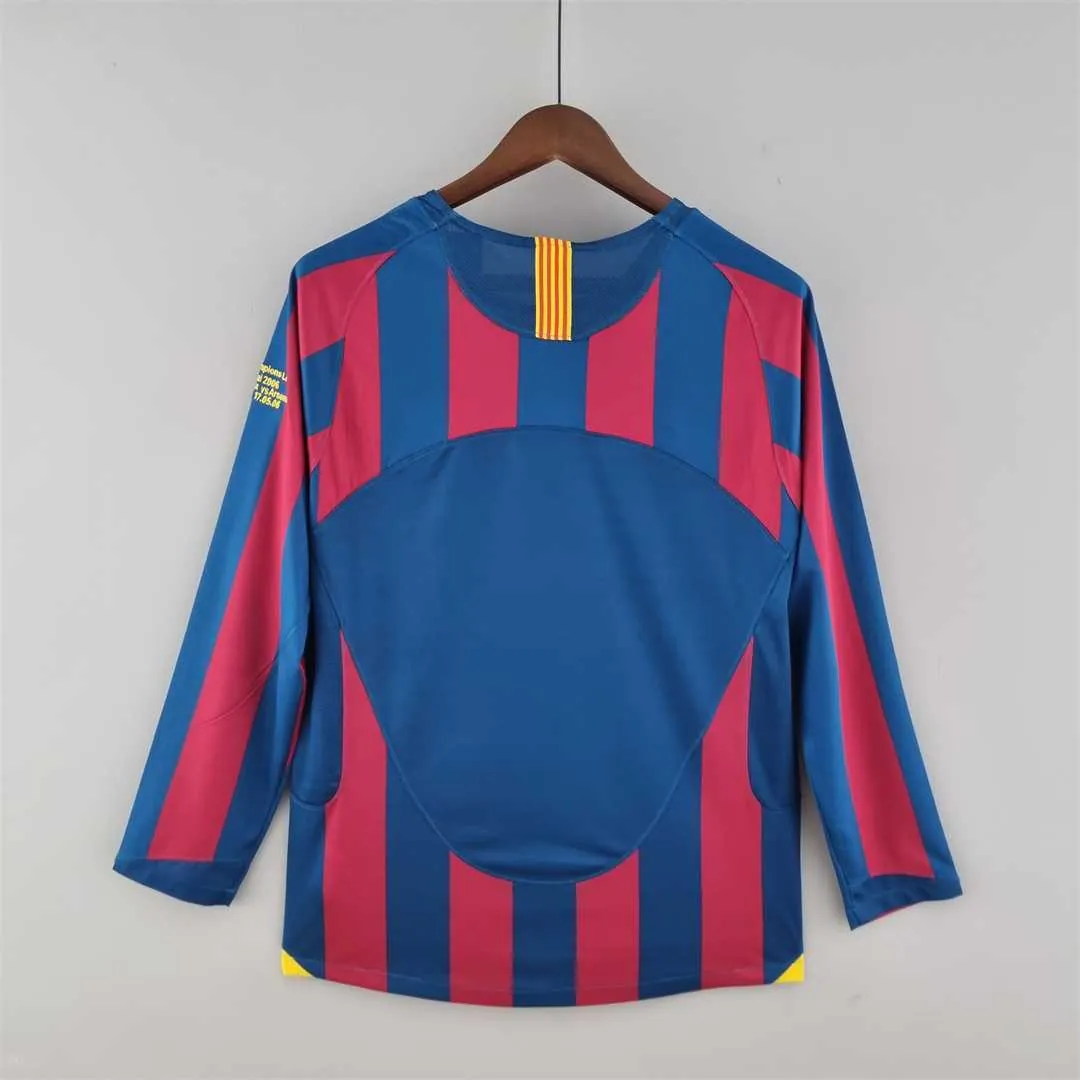 05-06 Barcelona home long sleeve 9