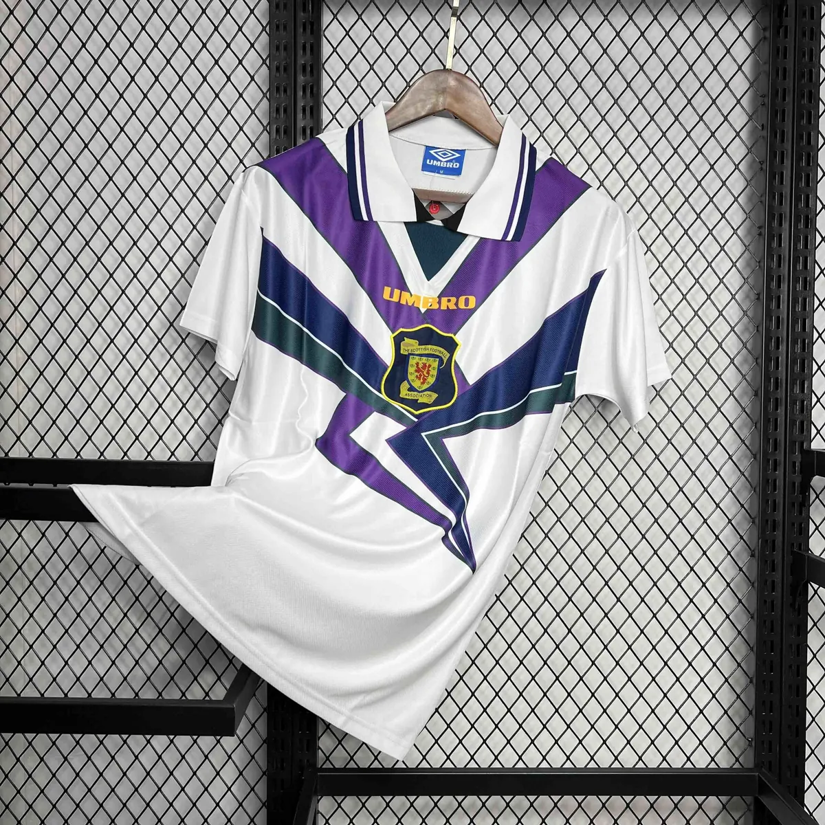 94-96 Scotland Away Kit Vintage Football Apparel AAAAJerseys Dropshipping Yupoo 1