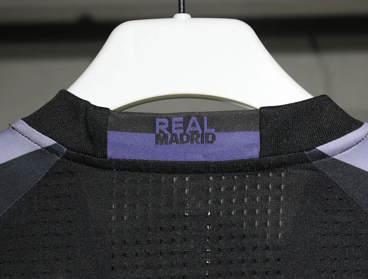 16-17 Real Madrid Third Away Retro Kit Vintage Player Version Sino Shirt AAAAJersey Dropship Yu 4