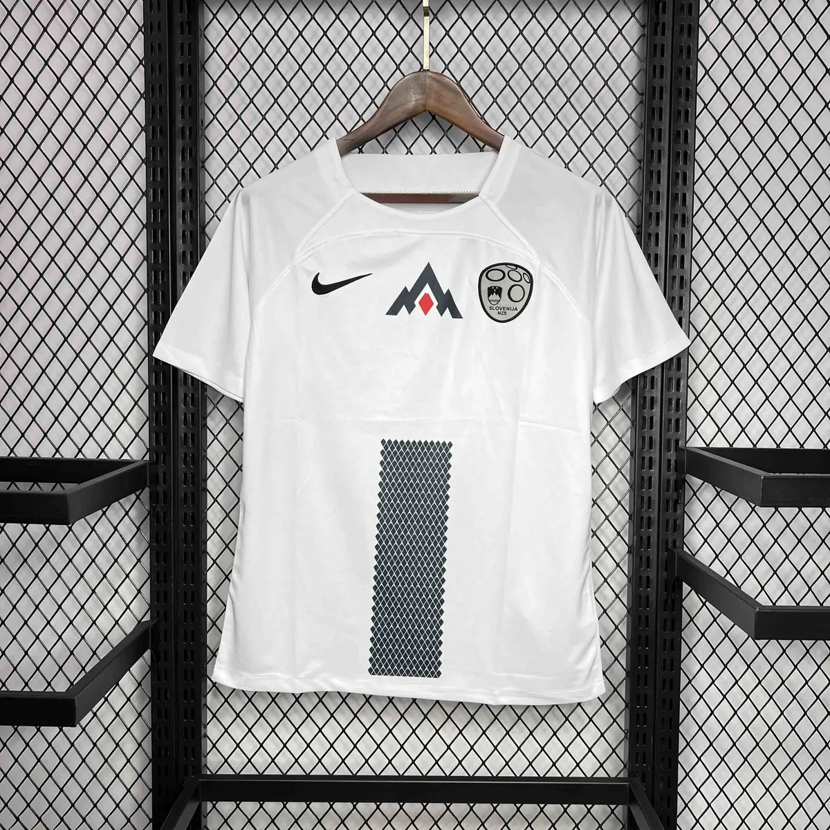 2024 Slovenia Away Kit UEFA Euro 2024 Soccer Uniform AAAAJersey Dropshiping Yupoo 6
