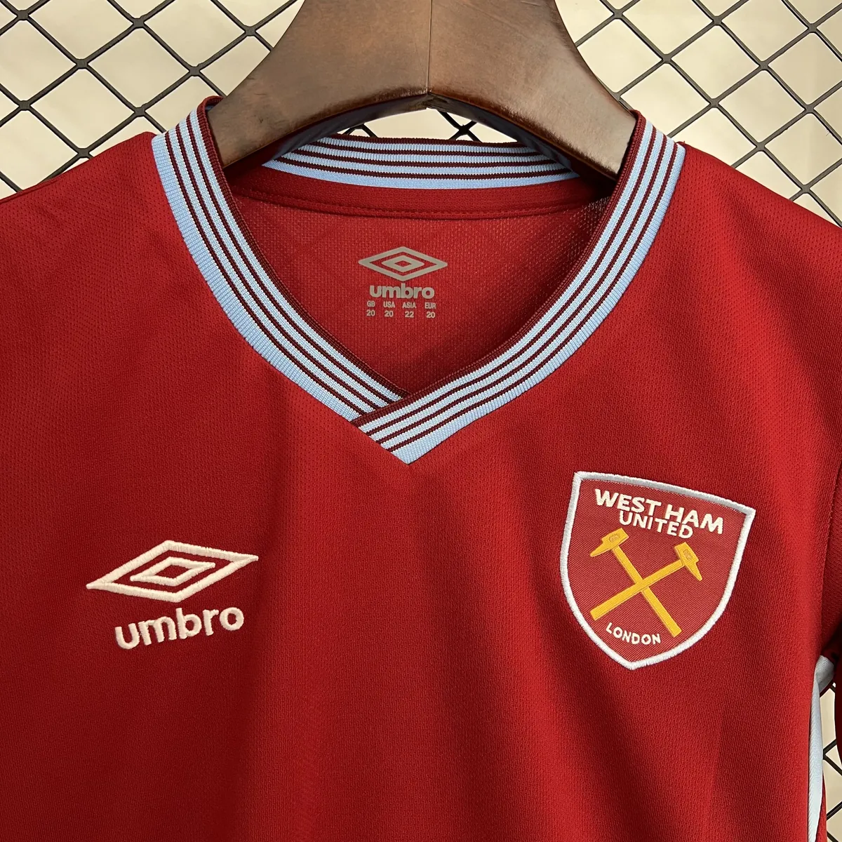 25-26 West ham United Home Kids Kit Soccer Youth Sports Suits AAAAJersey Supply Yupoo 1