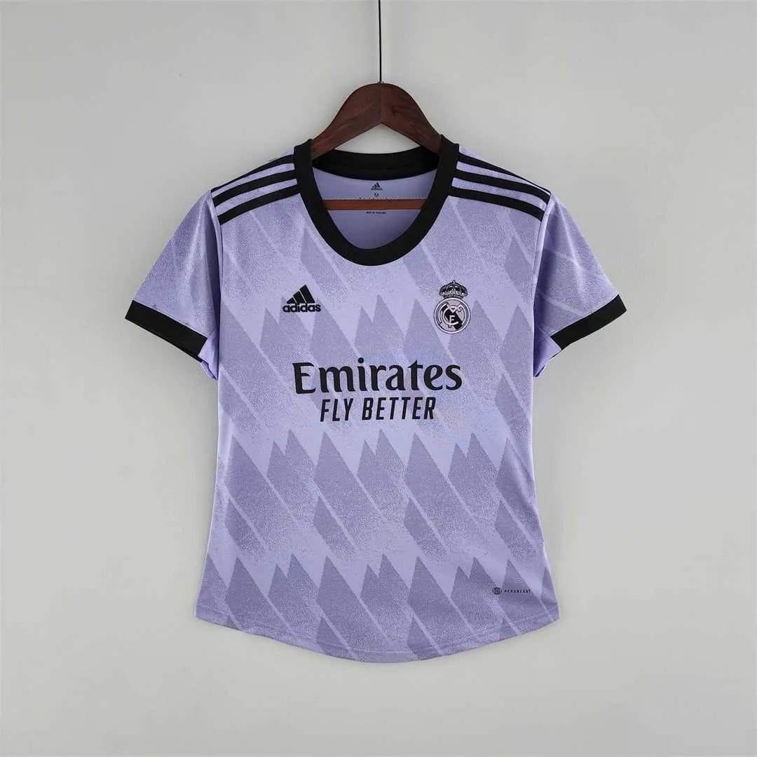 22-23 Real Madrid away woman 10