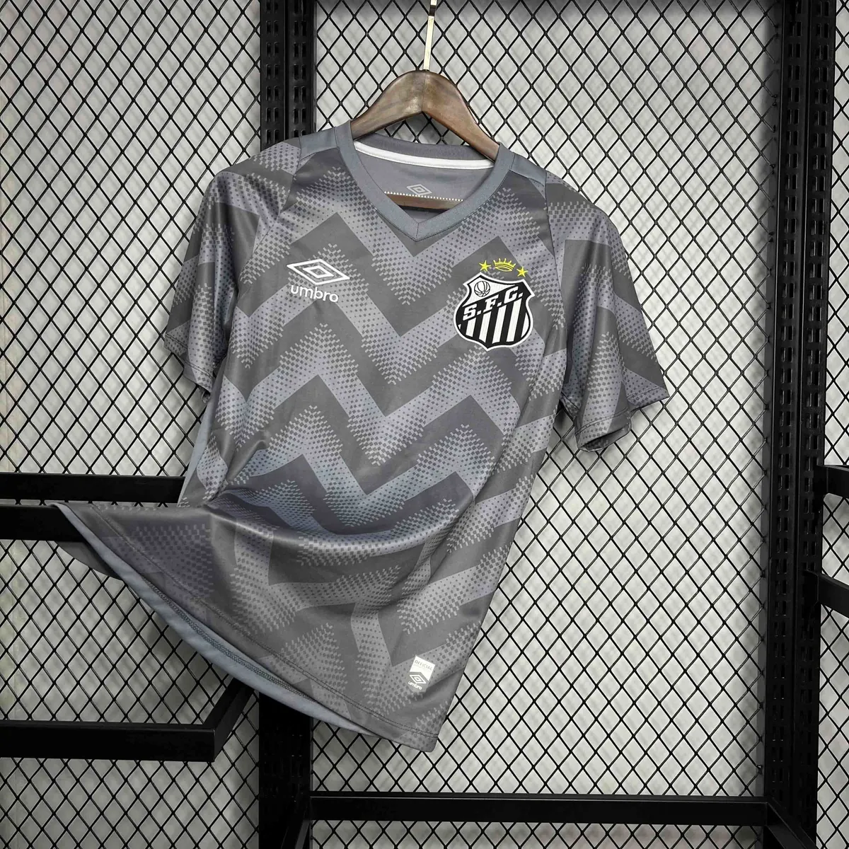 24-25 Santos Training Grey Kit Soccer Apparel AAAAJerseys Dropshipping Yupoo 4