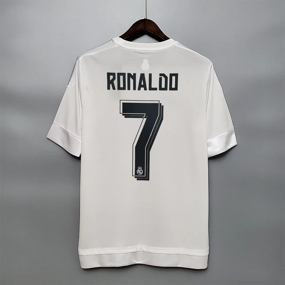 15-16 Real Madrid home 5