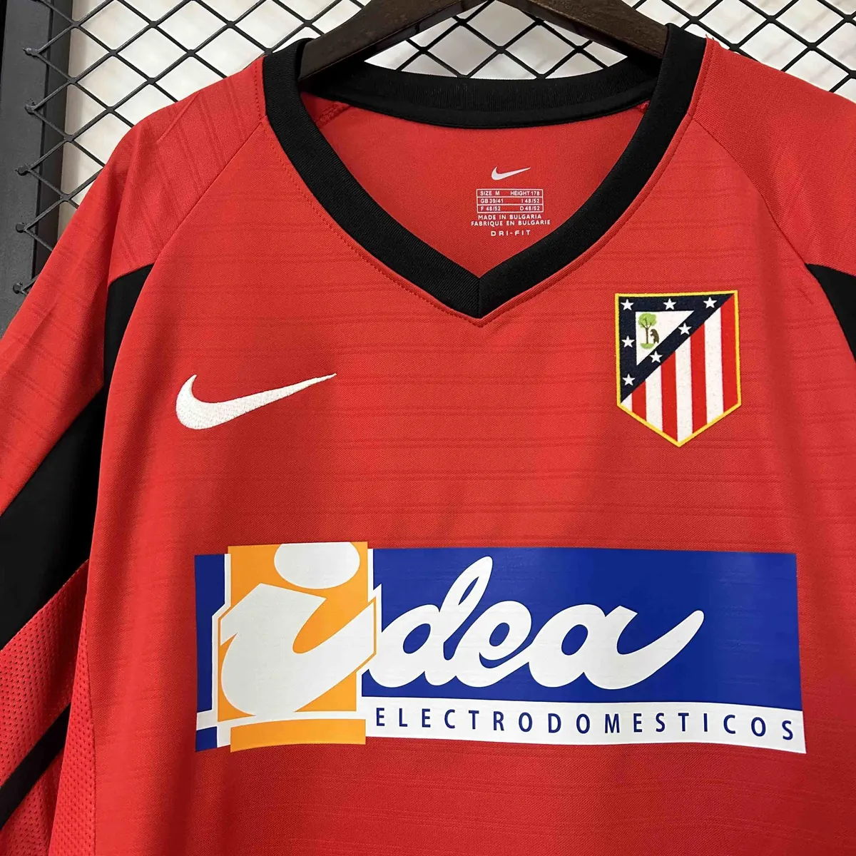 01-02 Atletico Madrid Away Retro Kit Vintage Shirt AAAAJersey Supplier Yupoo 1