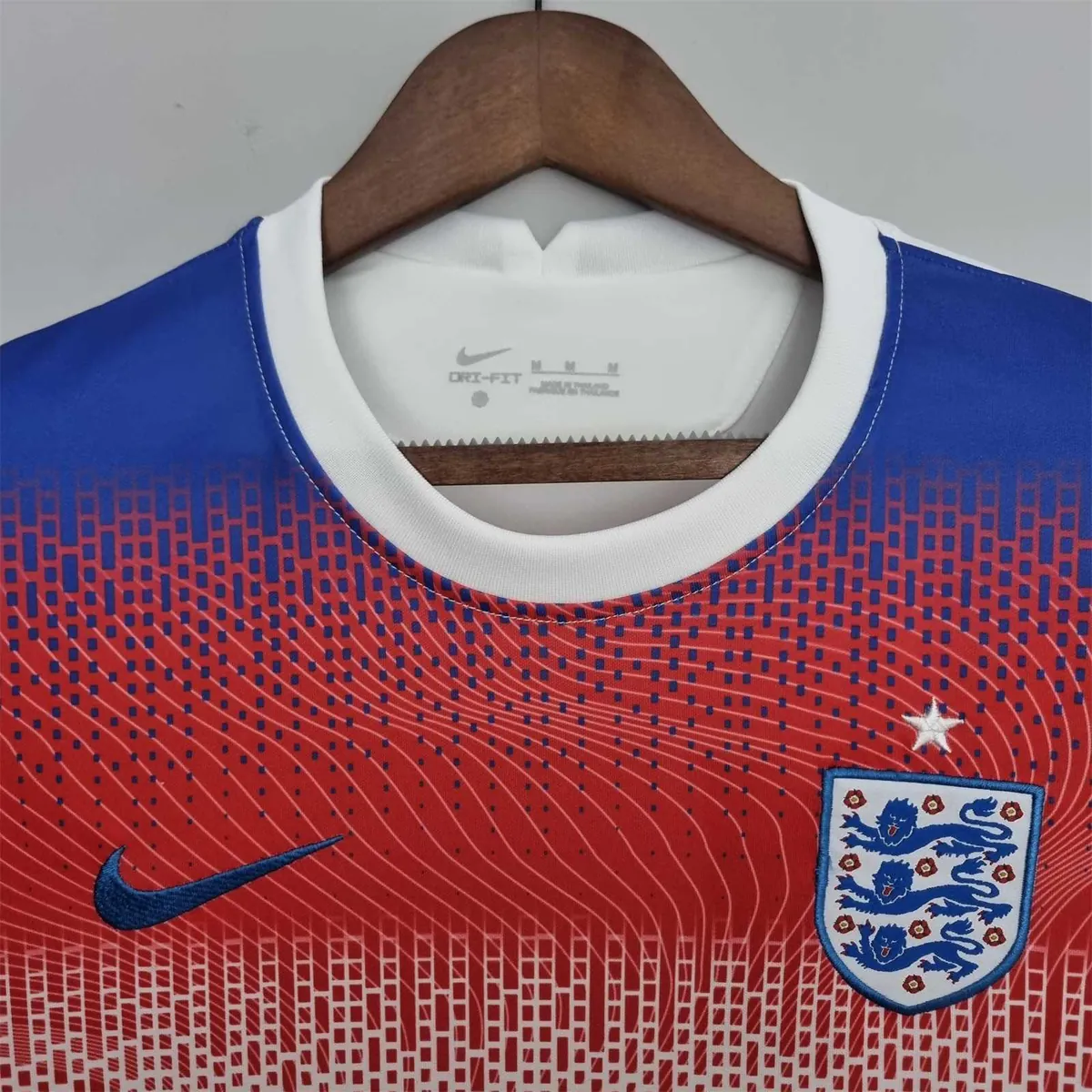 2018 England training suit 2