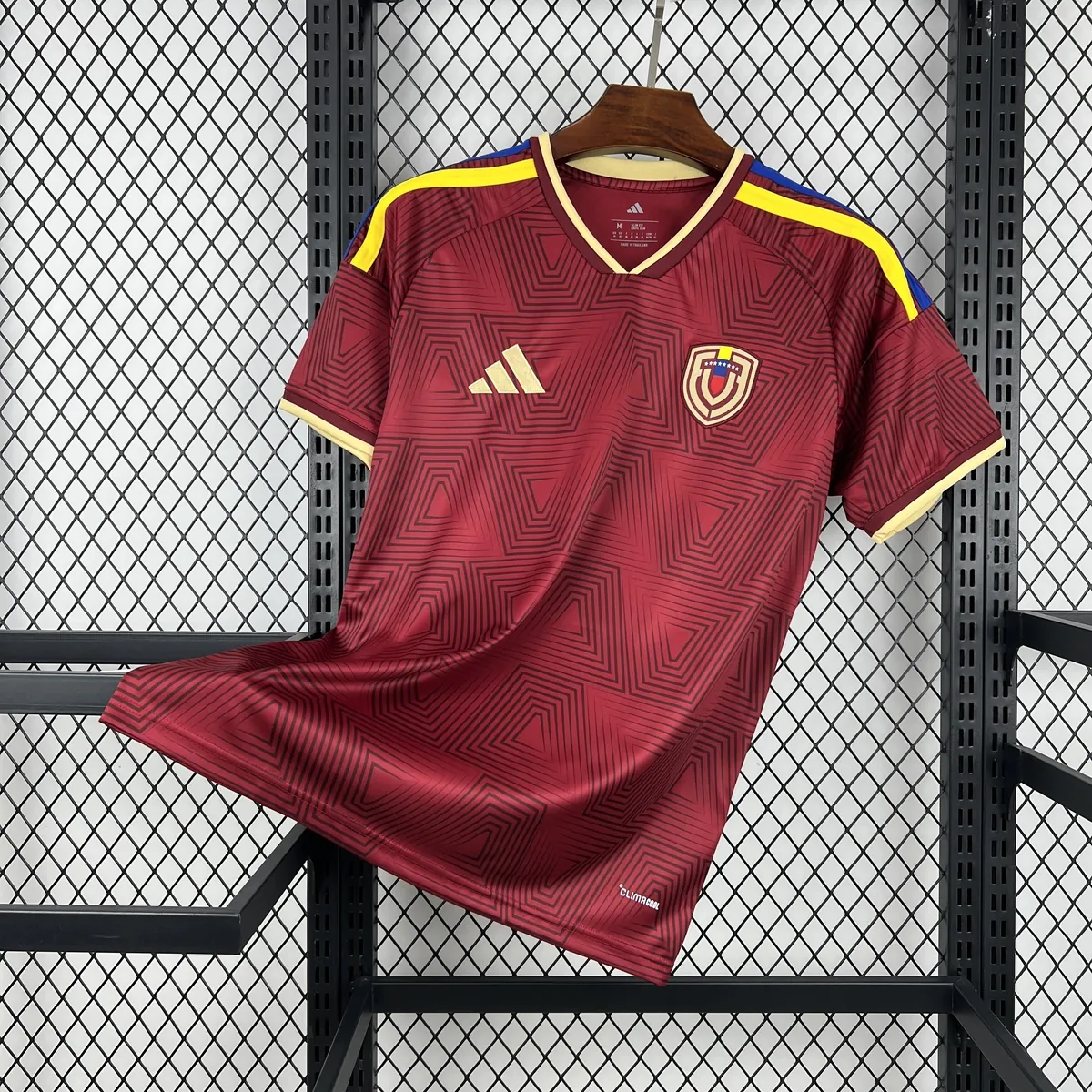 2026 Venezuela World Cup Home Kit Football T-Shirt AAAAJerseys Supply Yupoo 8