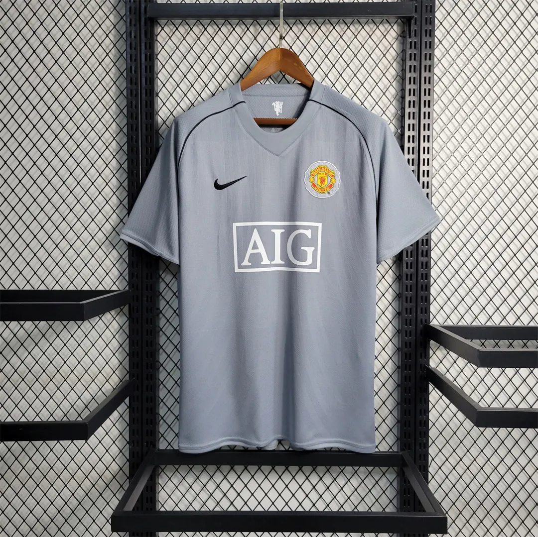 07-08 Manchester United gray goalkeeper 9