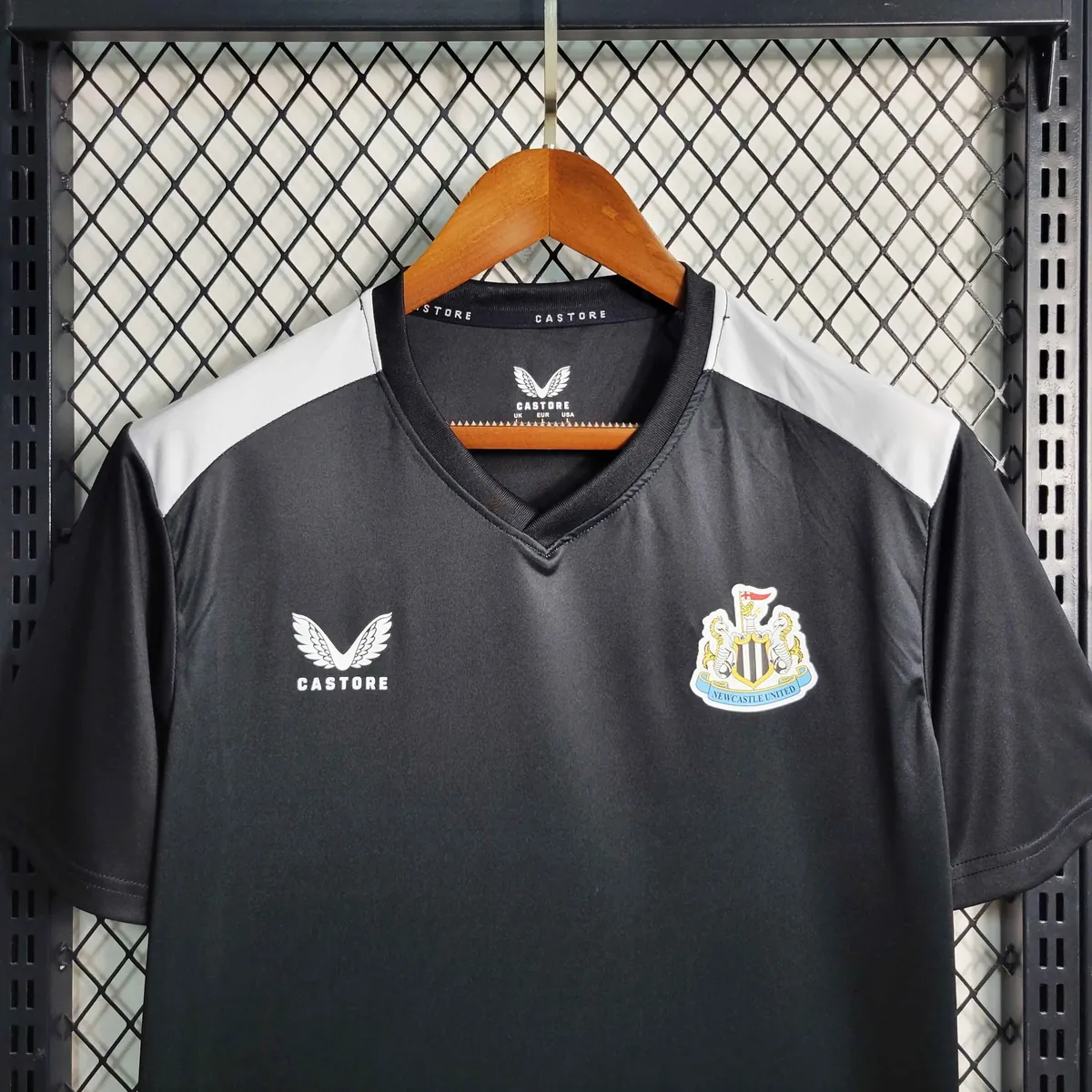 23-24 Newcastle Training Suit S-XXL 6