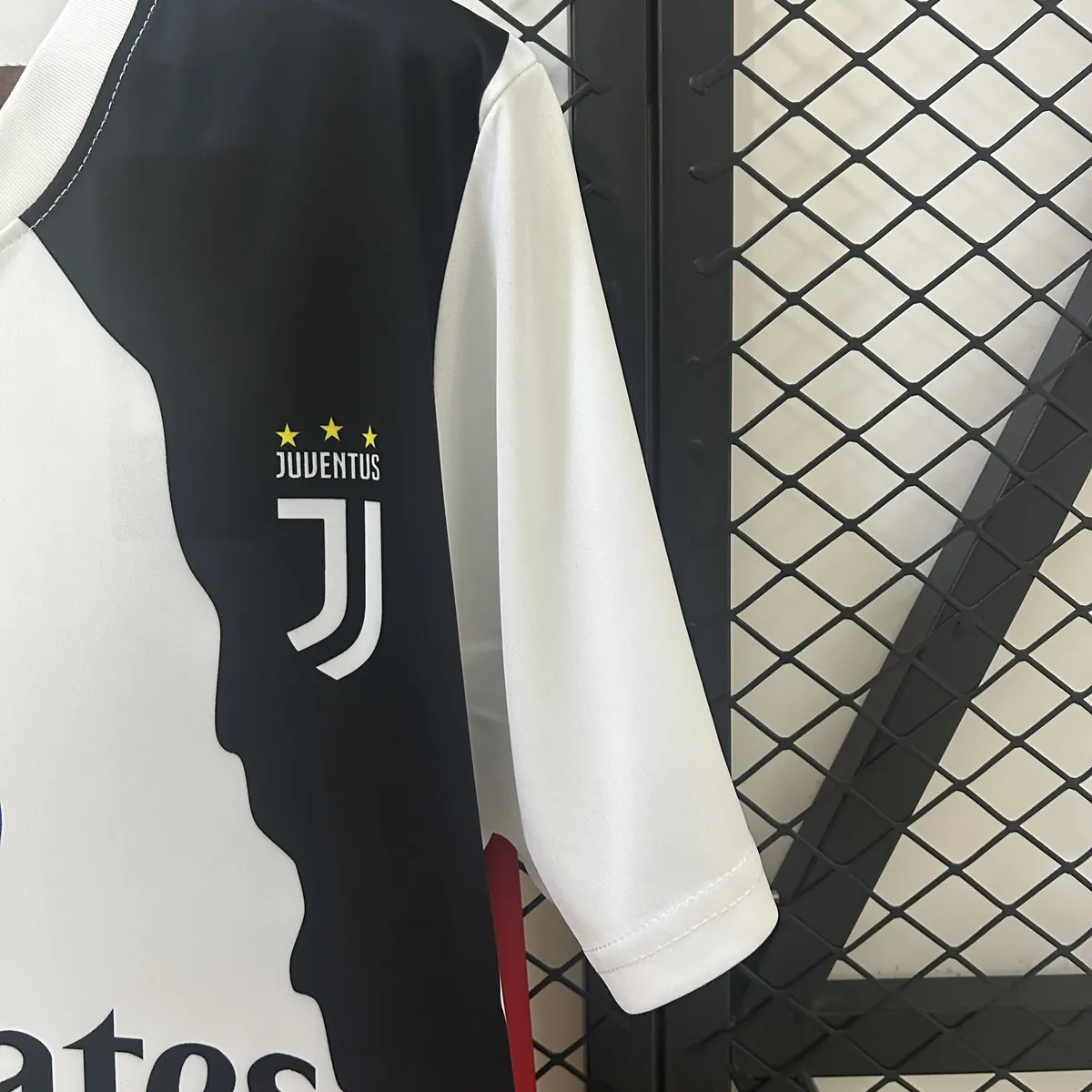 Cristiano Ronaldo Commemorative Edition Kit Soccer T-Shirt AAAAJersey Dropship Yupoo 4