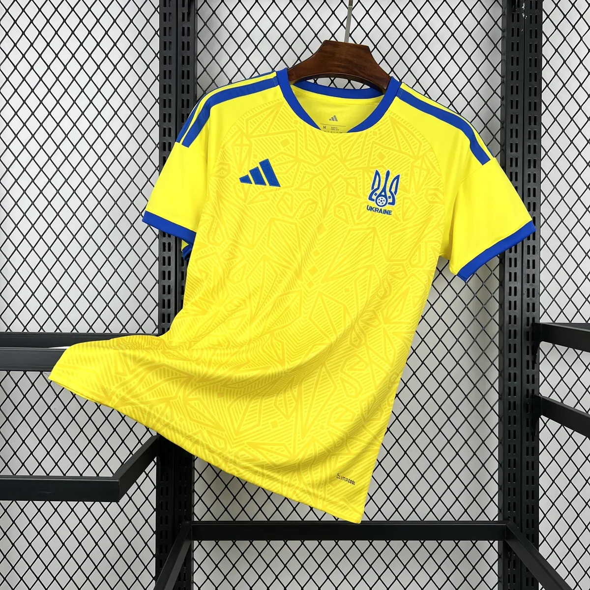2026 Ukraine World Cup Home Kit Football T-Shirt AAAAJerseys Supply Yupoo 8