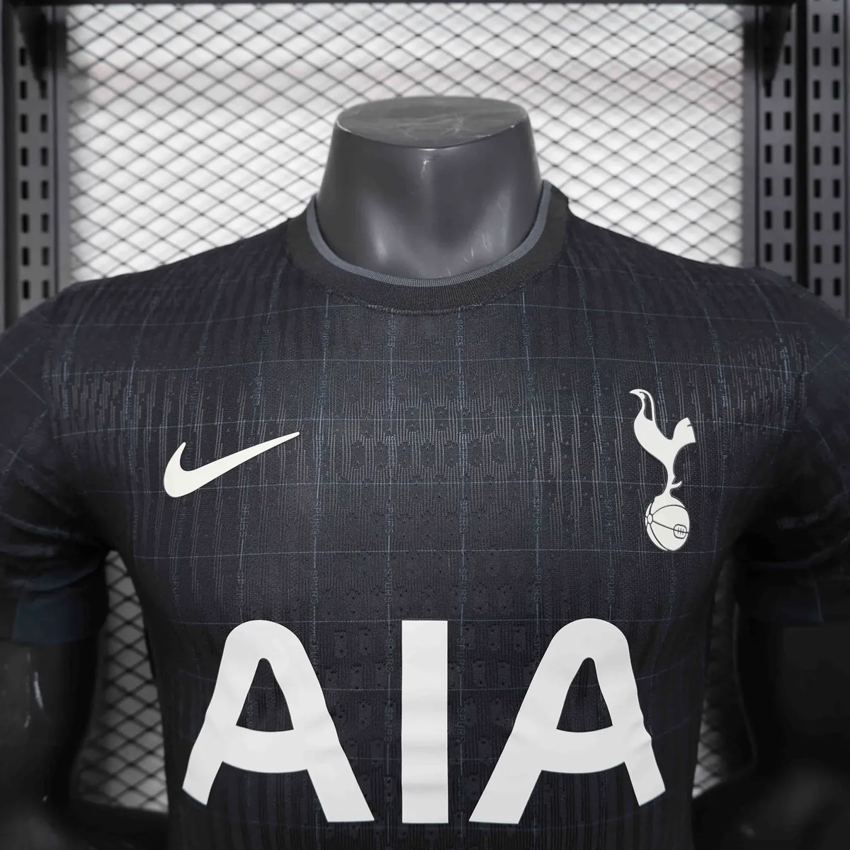 24-25 Tottenham Black Special Edition Player Version Shirt AAAAJersey Supplier Yupoo 2
