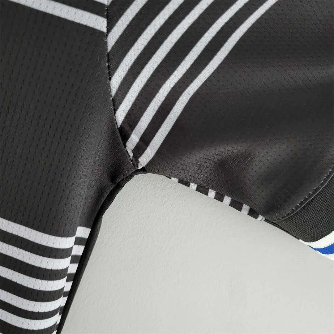 22-23 Real Sociedad away 4