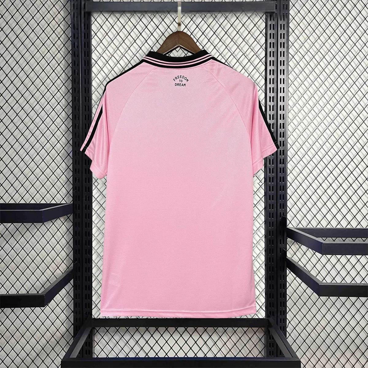 24-25 Inter Miami Special Edition Pink Shirt Football Replicas Yupoo 2