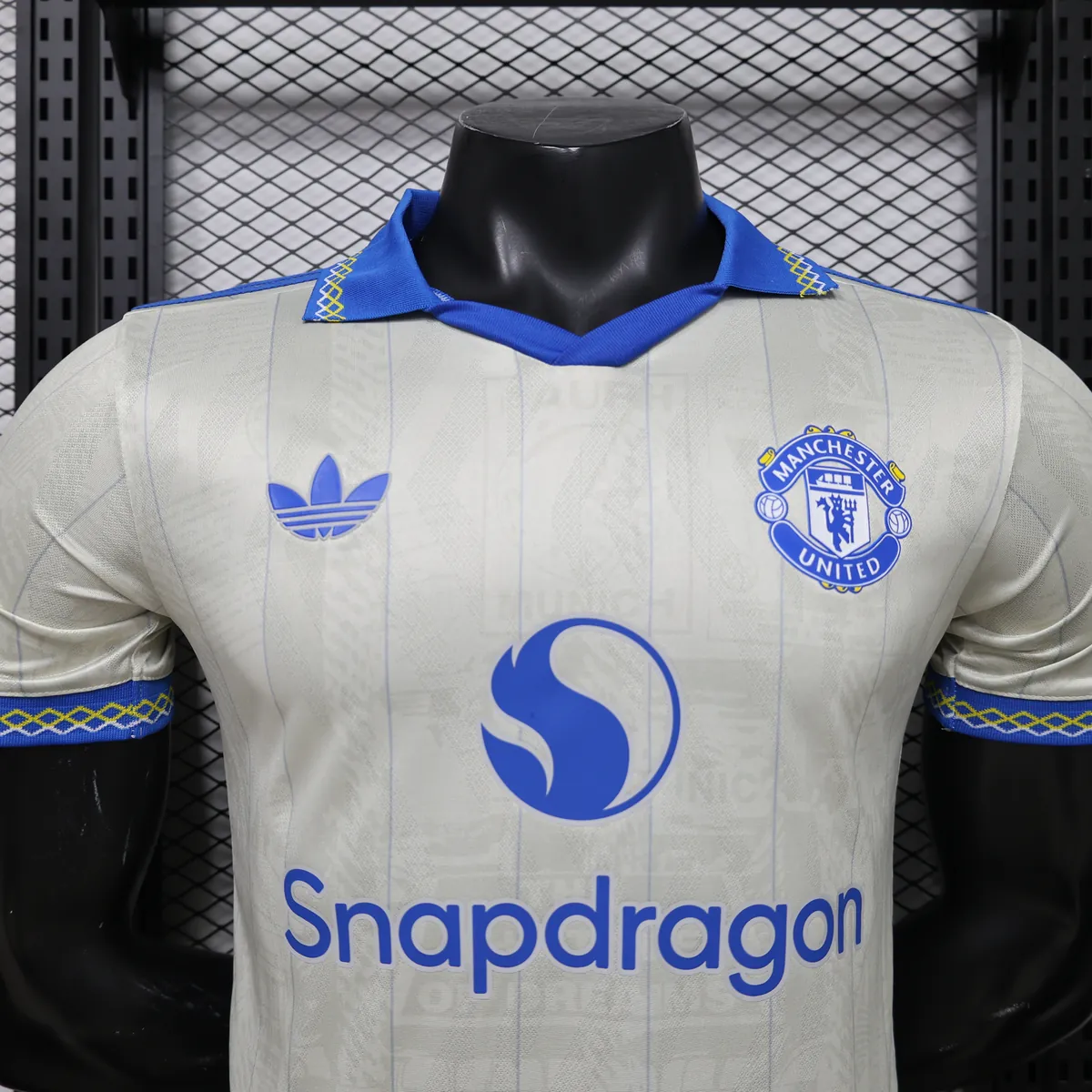 26-27 Manchester United Mens Kit Special Edition Player Soccer Shirt AAAAJersey Supply Yupoo 9 4