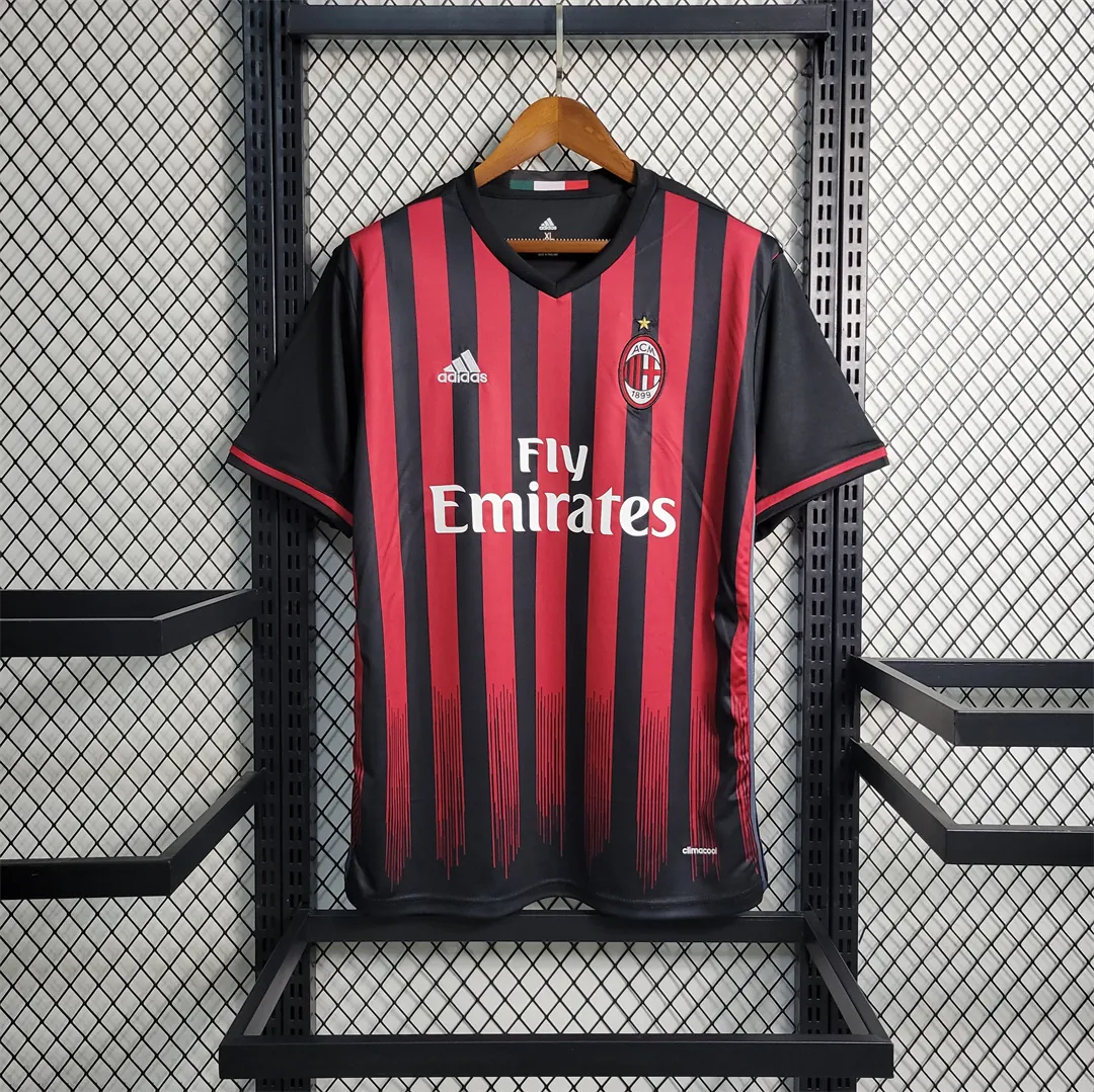 16-17 AC Milan home 10