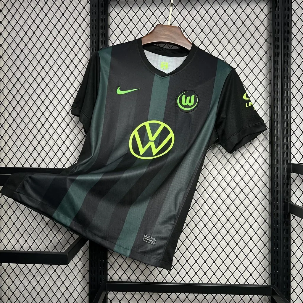 24-25 Wolfsburg Away Kit Football Wear Sport AAAAJersey Yupoo 3