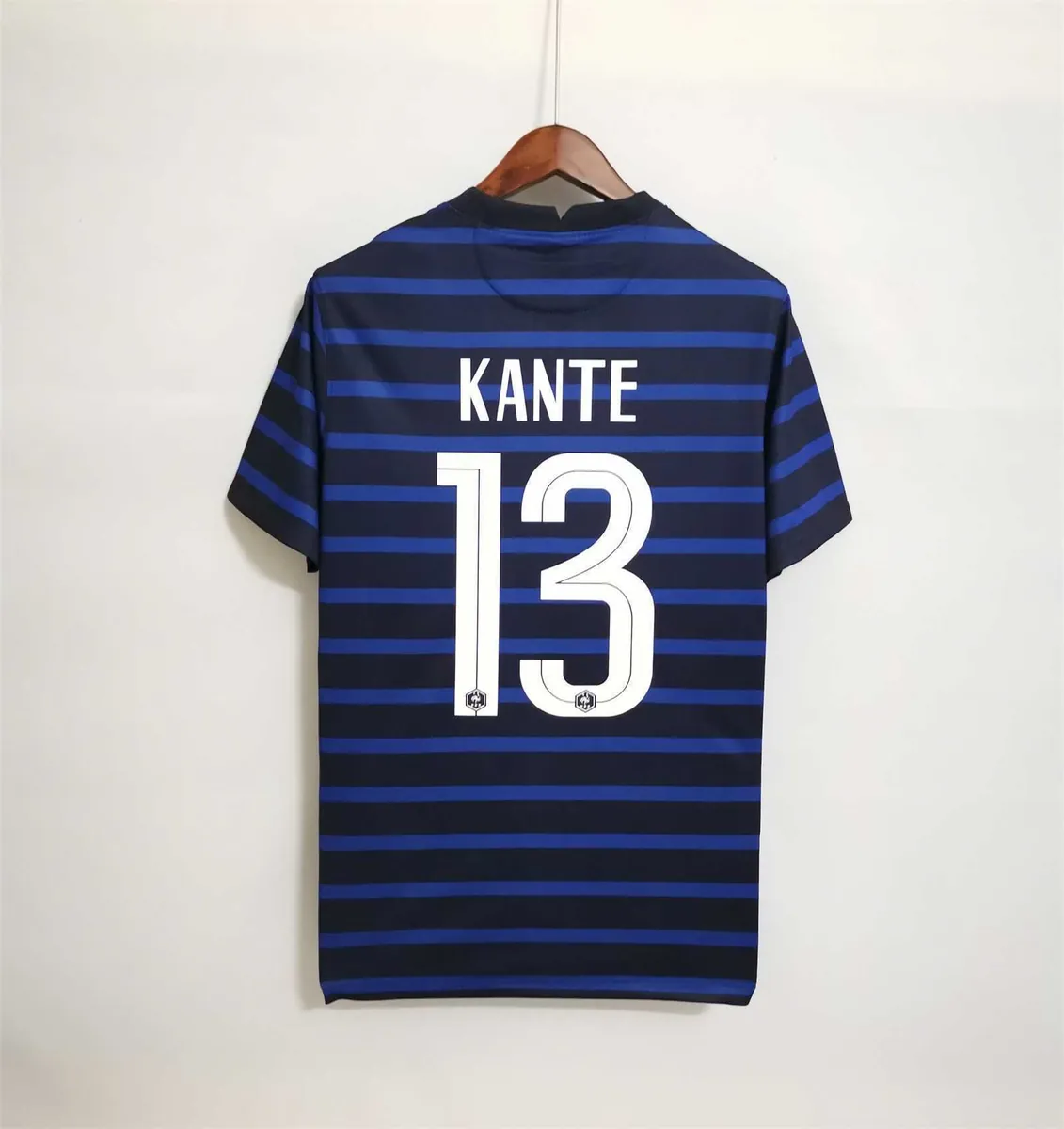 2020 France home 17