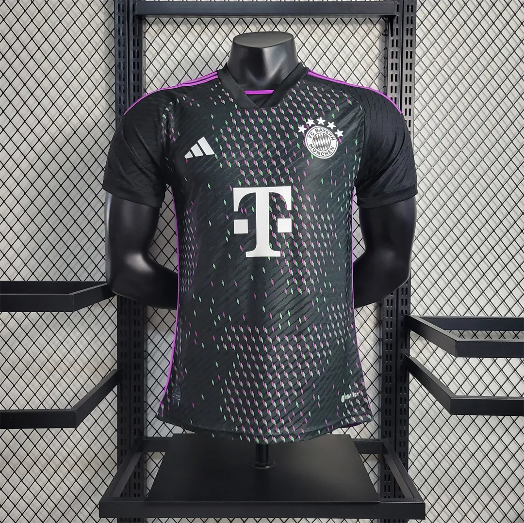 23-24 Bayern Black Special Edition player version 10