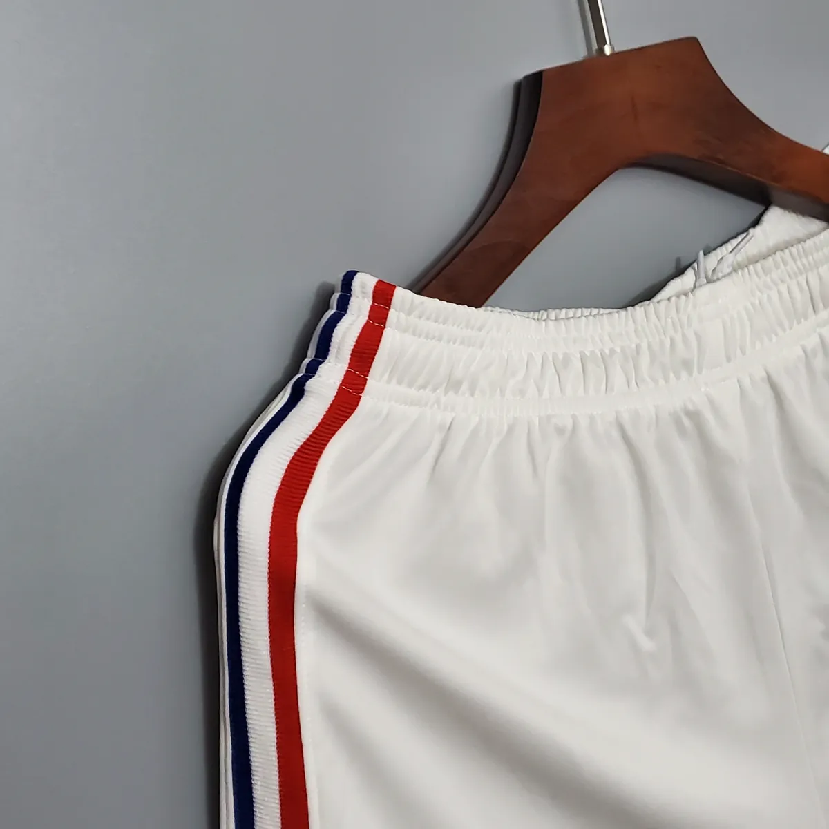 2020 France home1684420846000 2