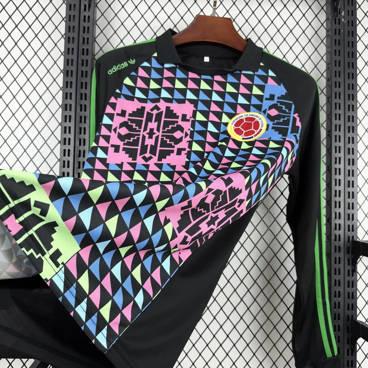 1990 Colombia Retro Mens Goalkeeper Kit Football Long Sleeve Shirt AAAAJersey Supply Yupoo 5 4