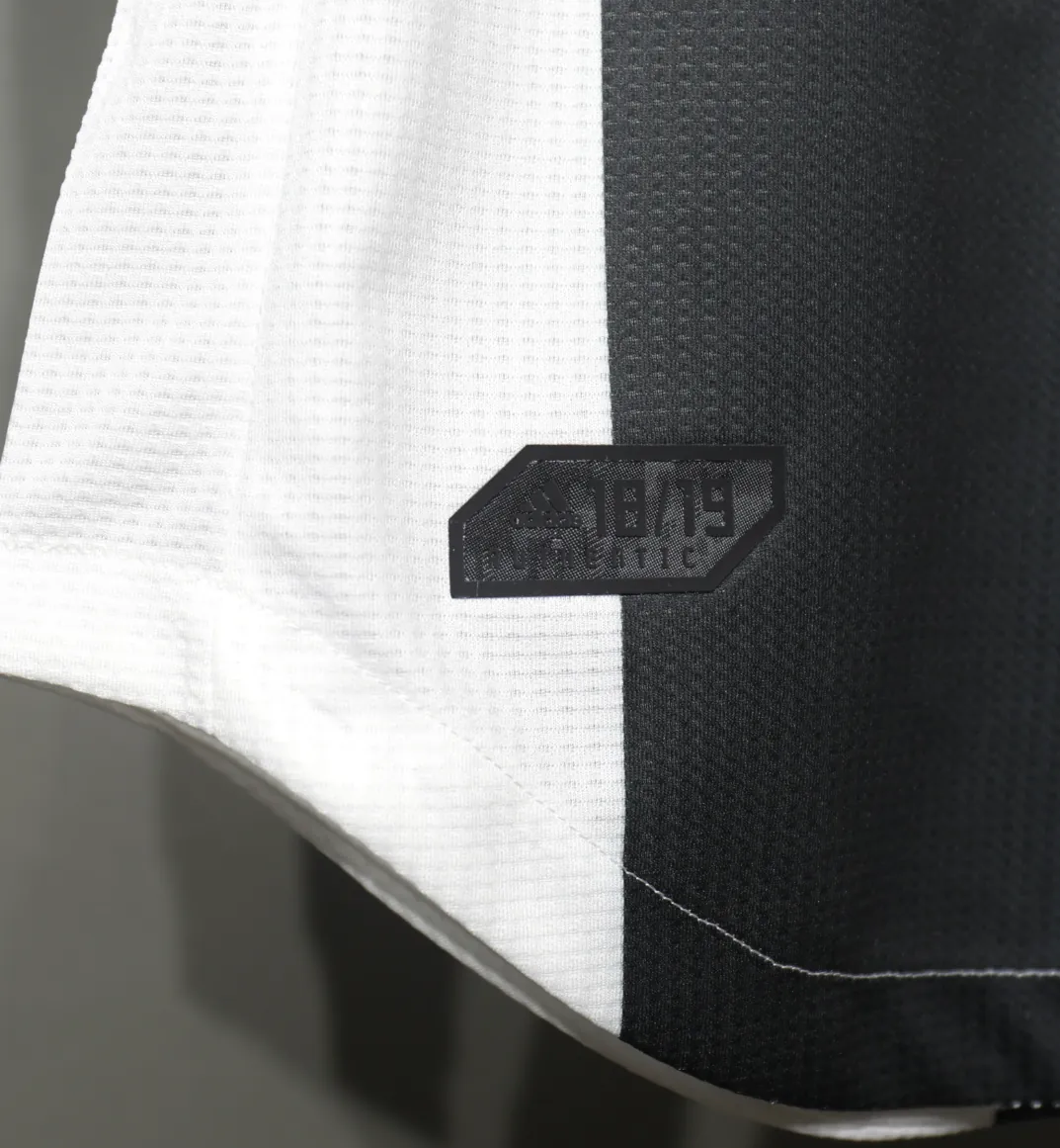 18-19 Juventus Home Retro Kit Vintage Player Version Long Sleeve Shirt AAAAJersey Dropship Yupoo 5