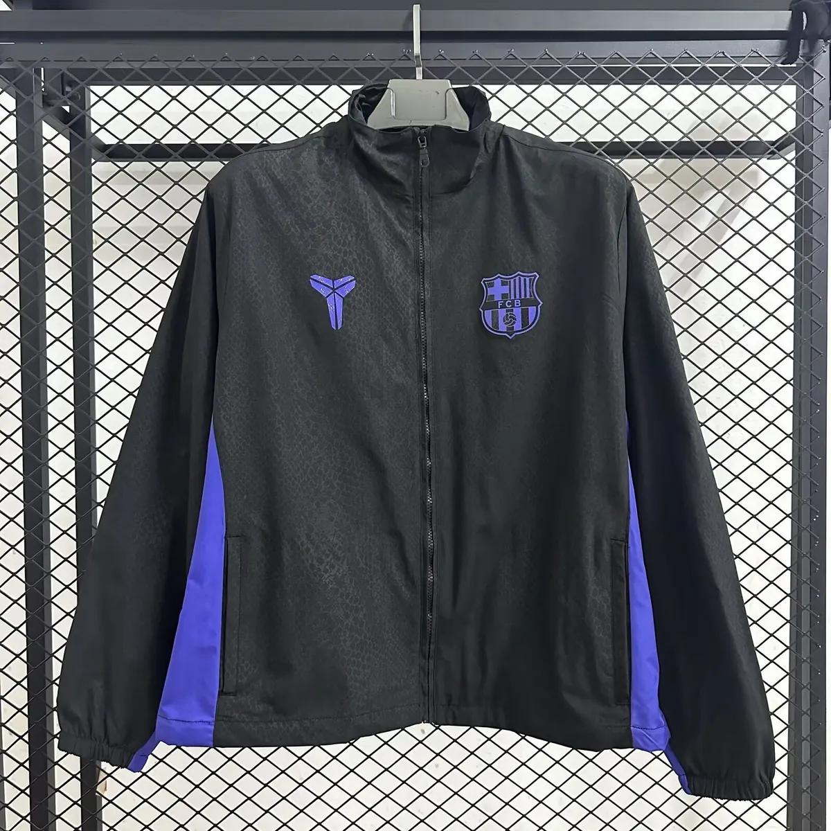 25-26 Barcelona Windbreaker Black Jacket AAAAJersey Supply Yupoo 2