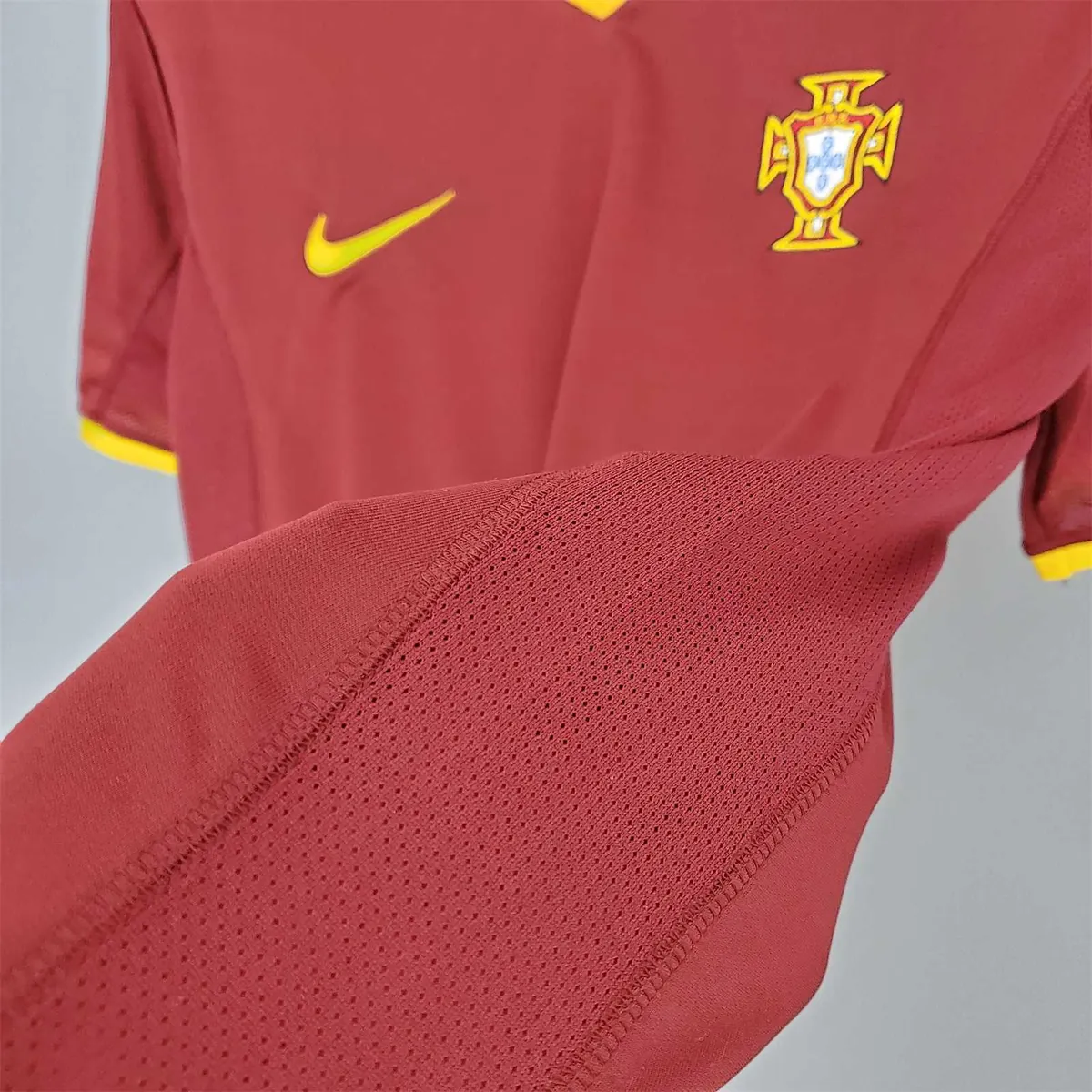 2000 Portugal home 1