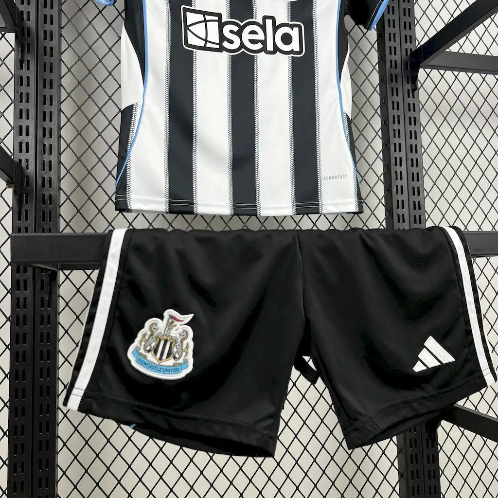 25-26 Newcastle United Home Kid Kits Youth Apparels Soccer AAAAJersey Yupoo 2