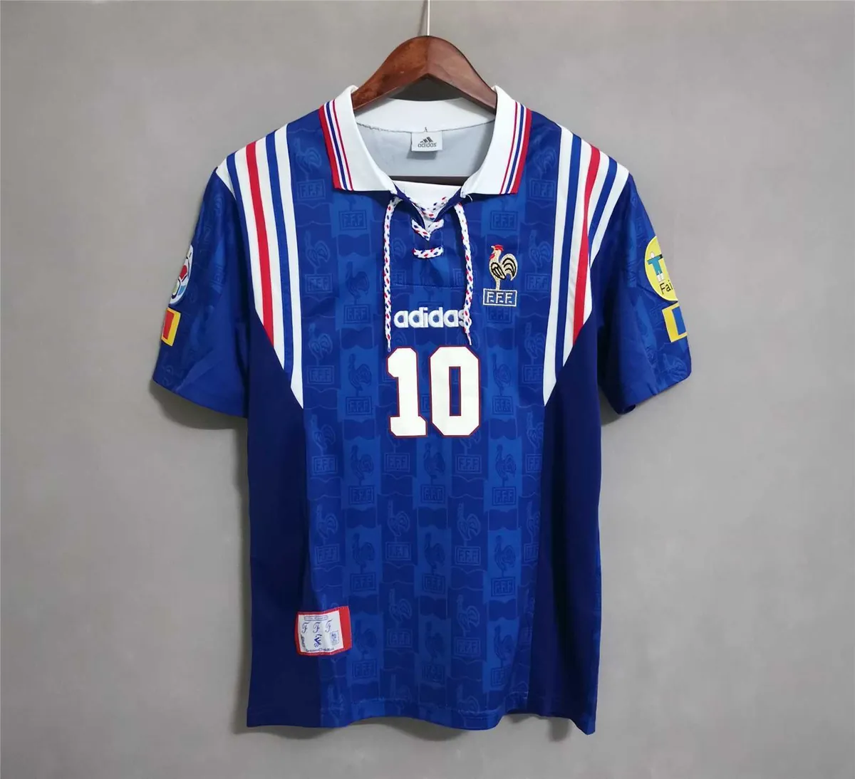 1996 France home blue 14