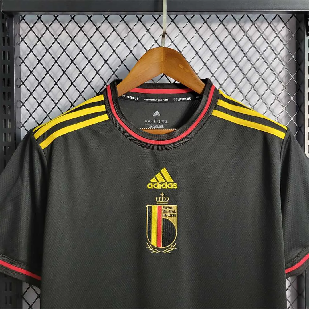 22-23 Belgium away 5