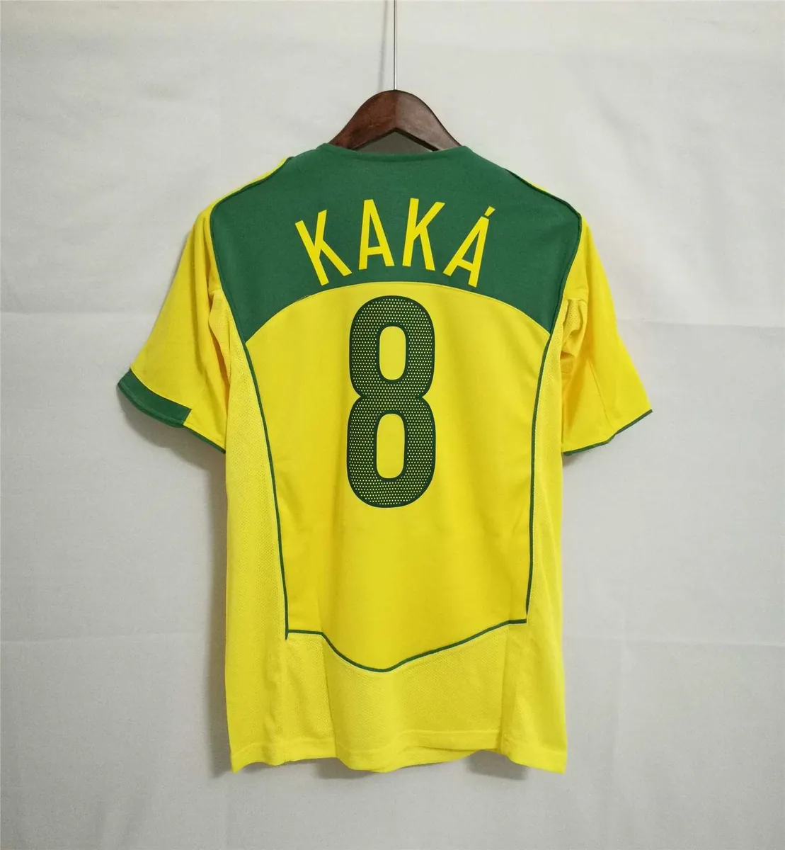 2004 Brazil home 20