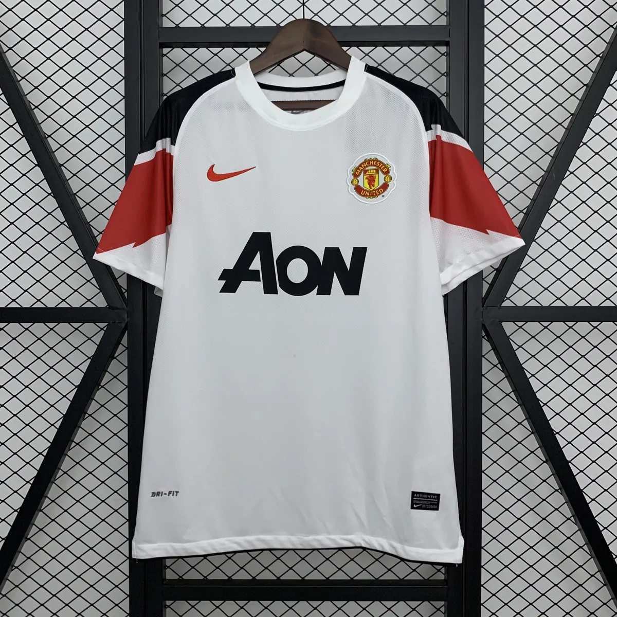 10-11 Manchester United Away Retro Kit Vintage Shirt AAAAJersey Supply Yupoo 13