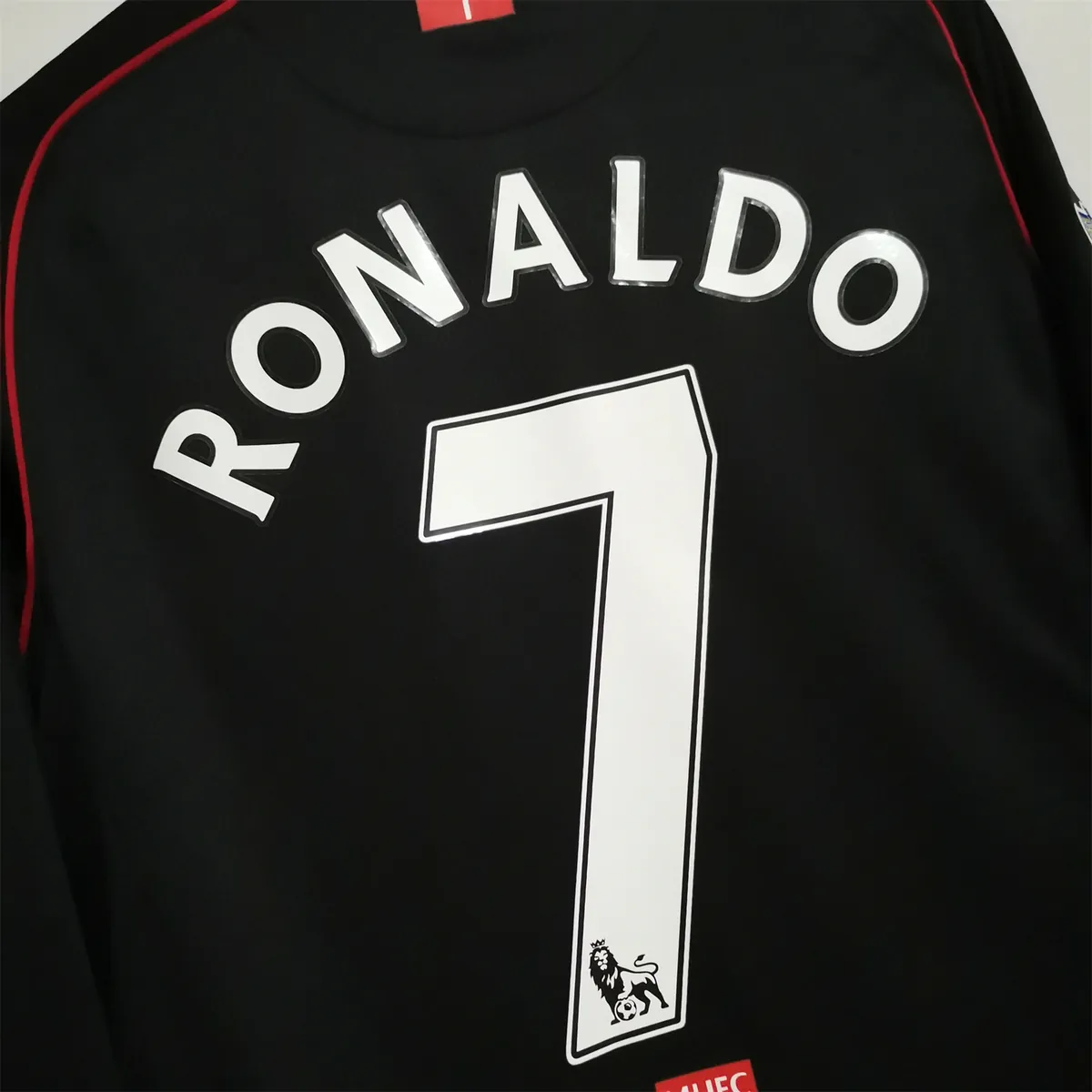 07-08 Manchester United away long sleeve 14