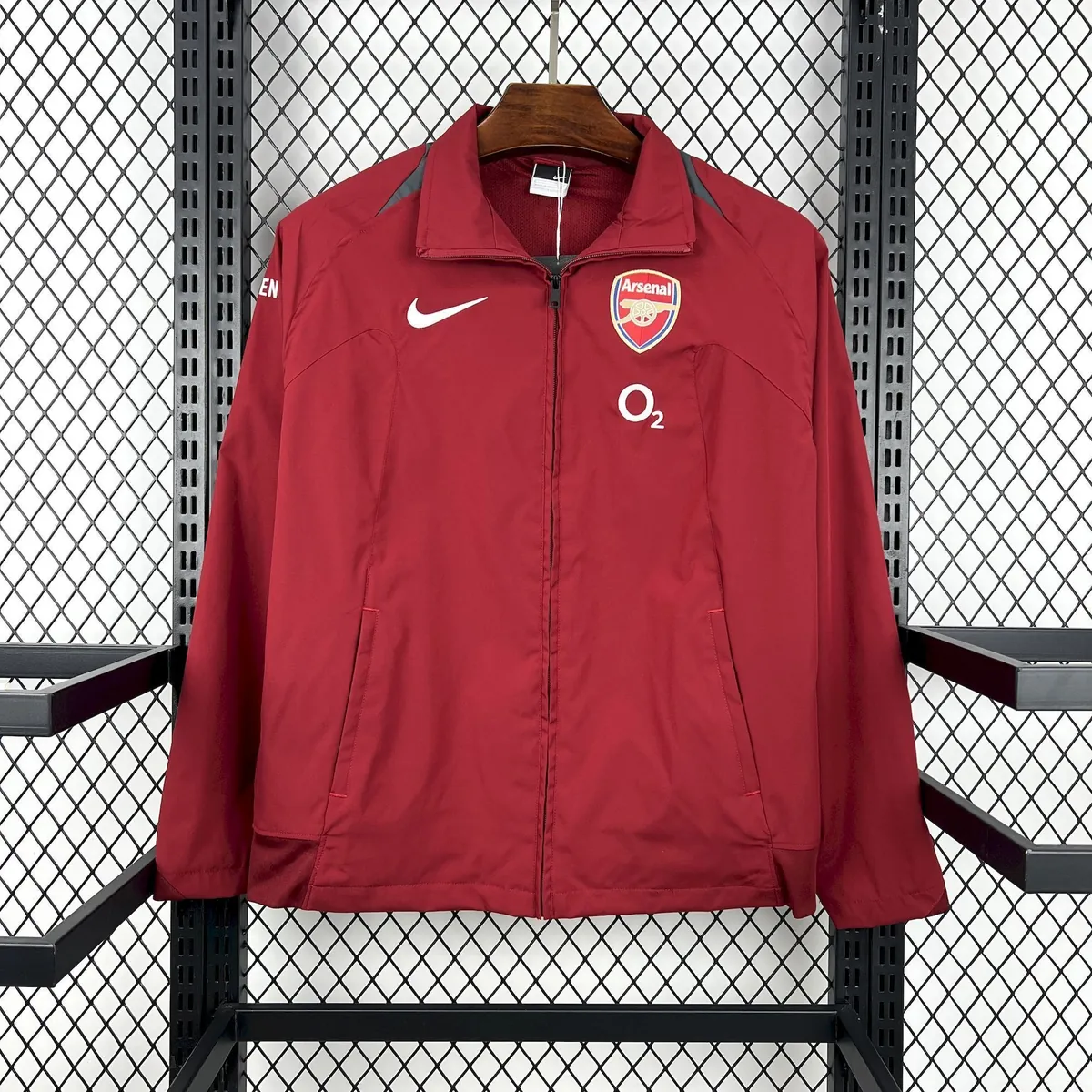 05-06 Arsenal Retro Red Windbreaker Jackets Yupoo 6