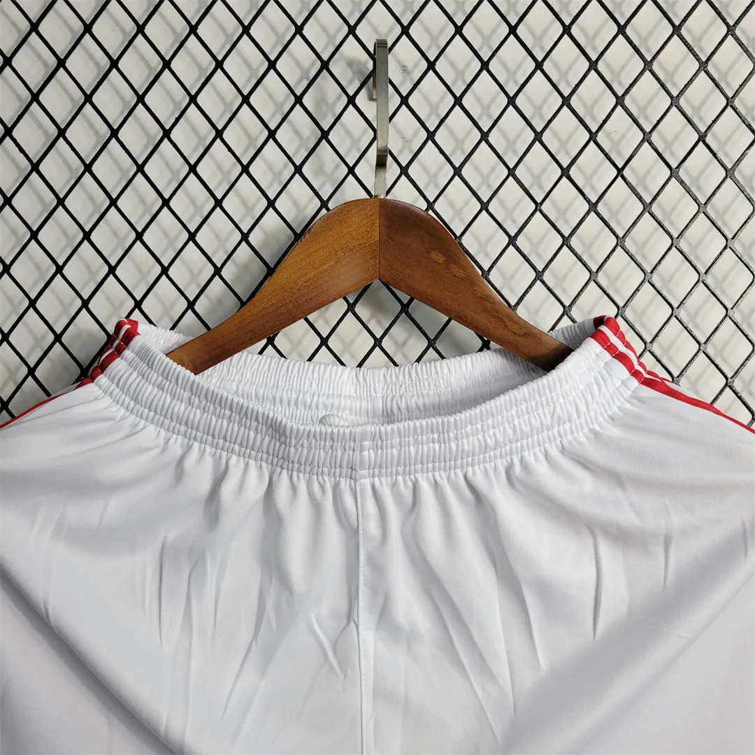 23-24 Internacional home Shorts 2
