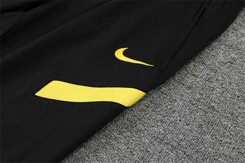 Polo Chelsea black 4