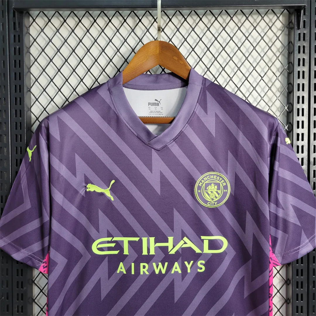 23-24 Manchester City Purple Goalkeeper 1