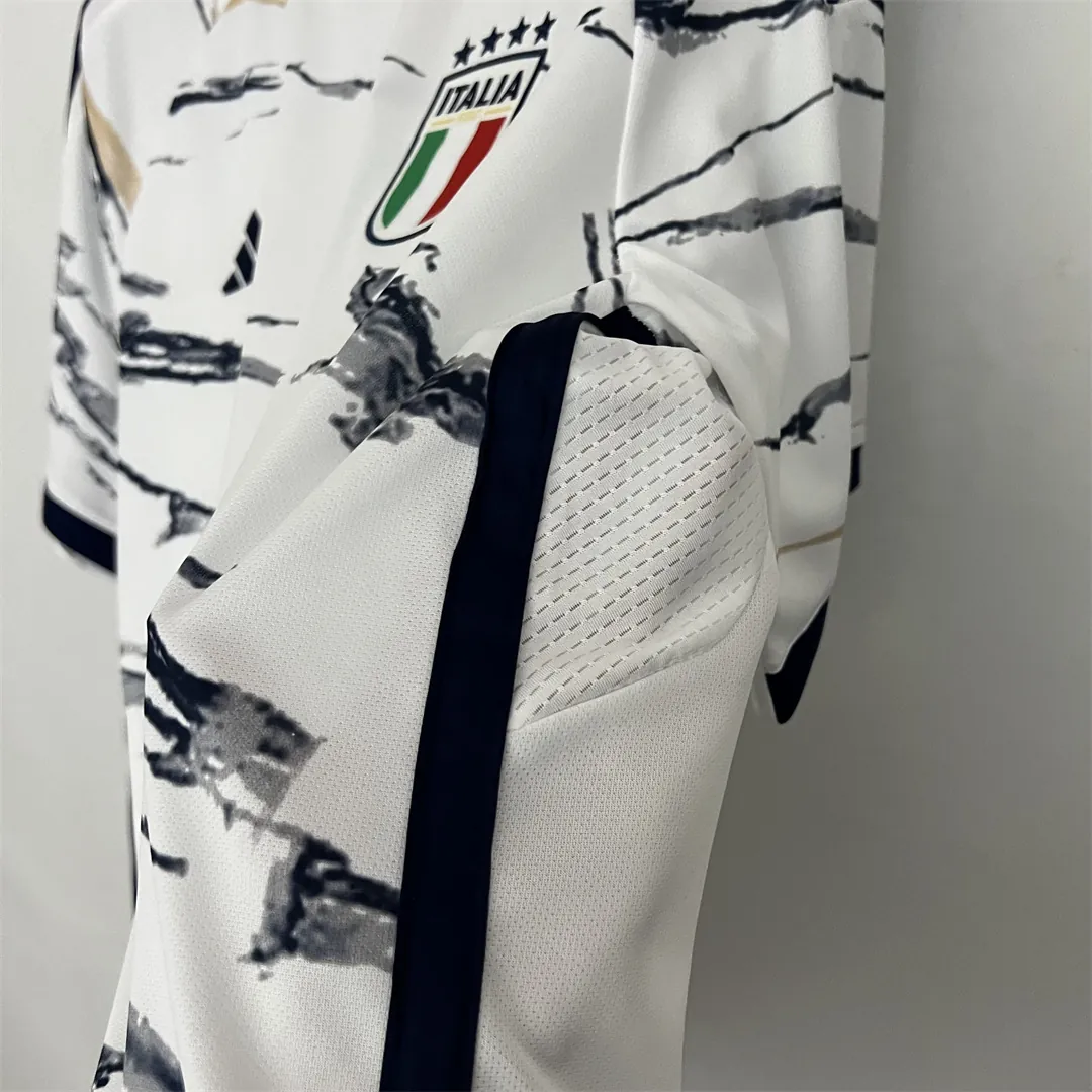 2023 Italy away 4
