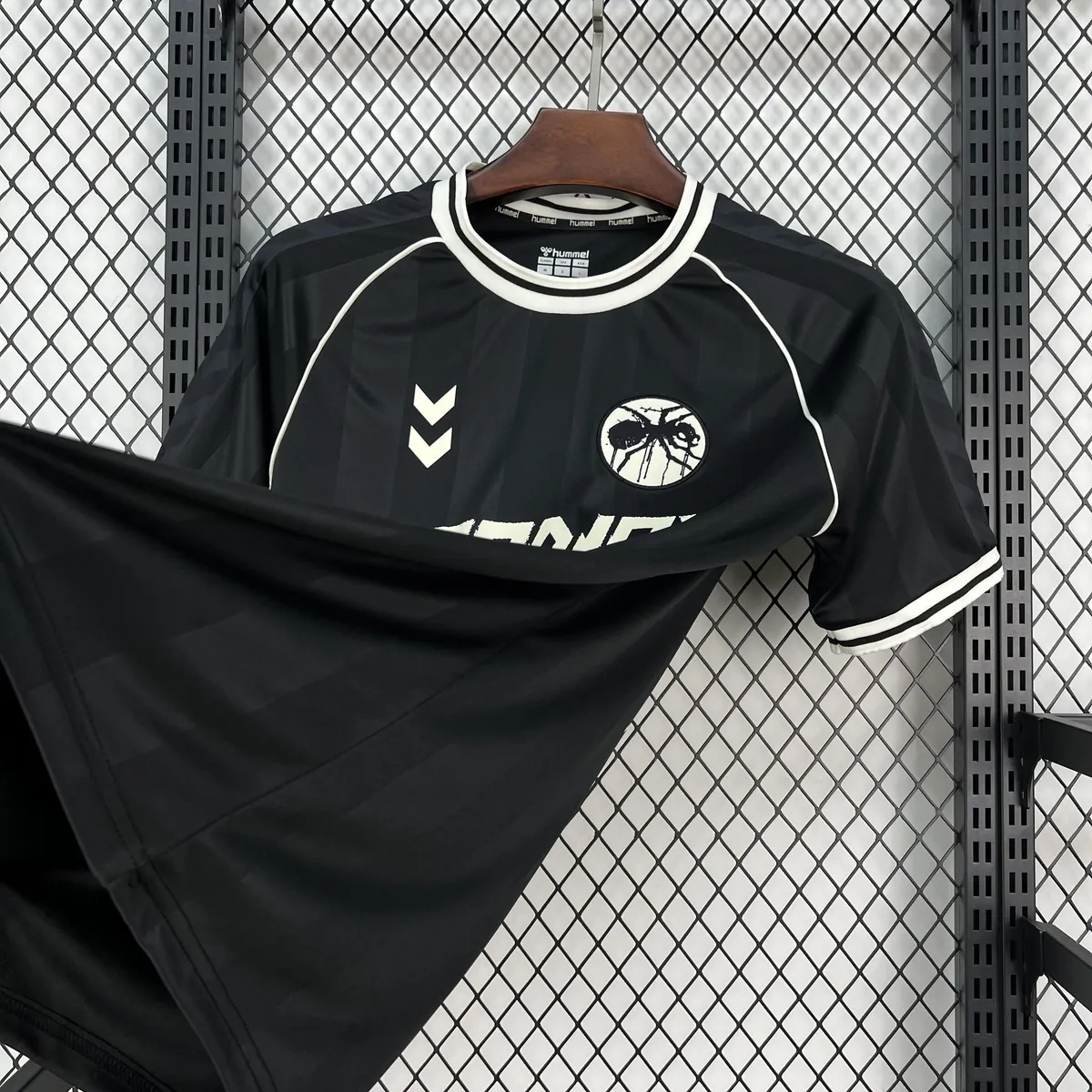 26-27 The Prodigy x Hummel Mens Black Soccer T-Shirt AAAAJersey Wholesale Yupoo 6 2