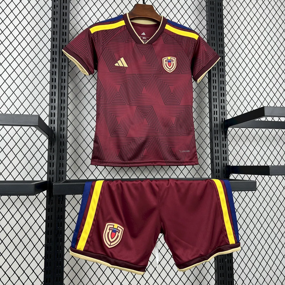 2026 World Cup Venezuela Home Kids Kit Soccer Youth Apparels AAAAJersey Supply Yupoo 8