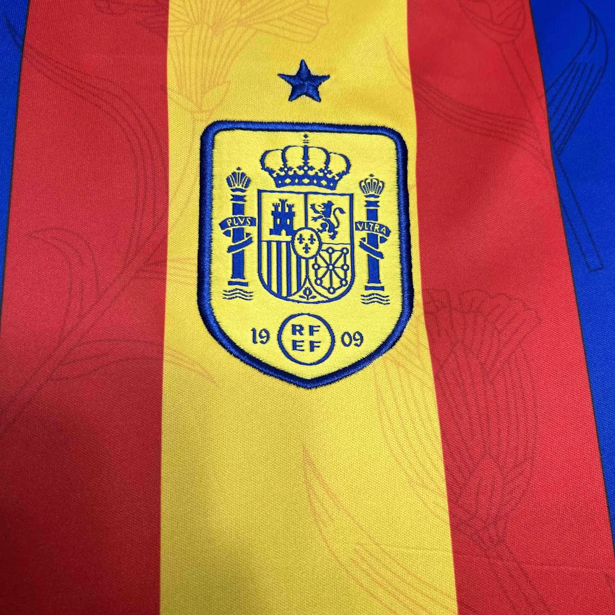 2024 Spain Pre-match Training Kit Football Uniform AAAAJersey Supplier Yupoo 4