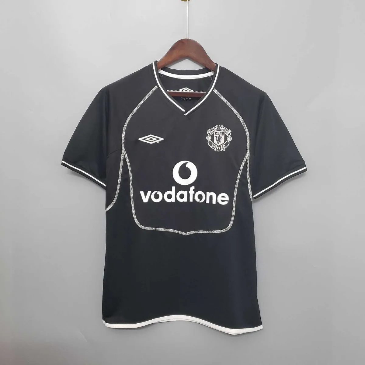 00-02 Manchester United goalkeeper black 11