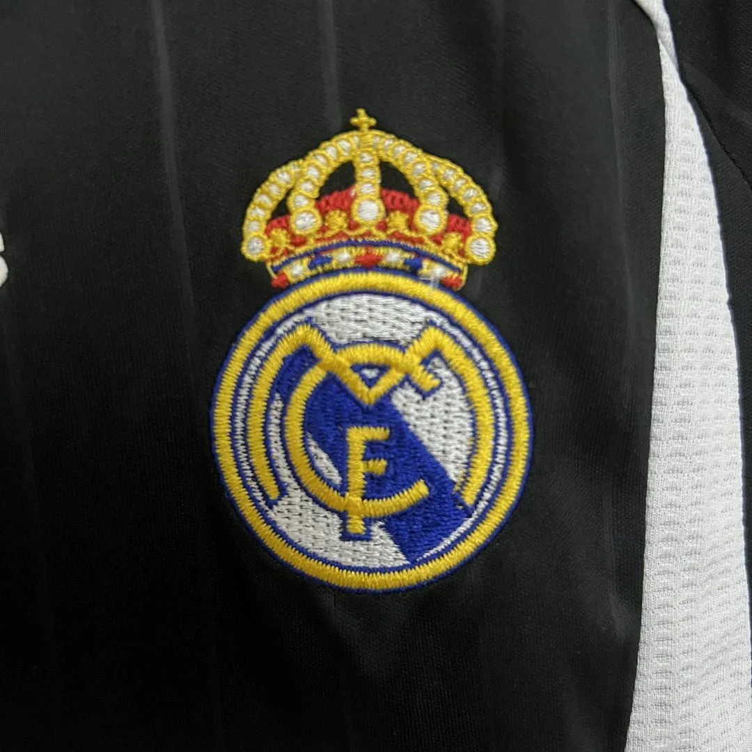 06-07 Real Madrid Away Retro Kid Kits Vintage Youth Apparels AAAAJersey Supplier Yupoo 8