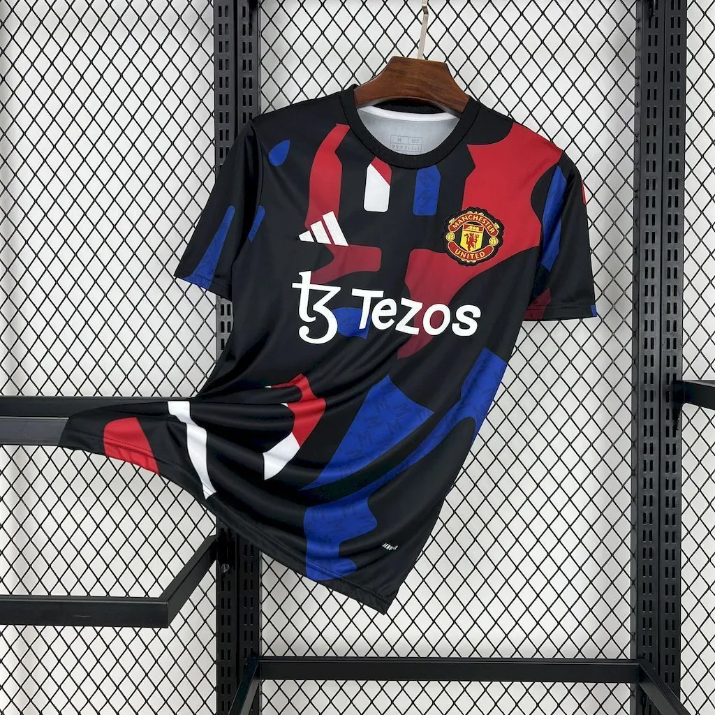 24-25 Manchester United Training Shirt Football Uniforms AAAAJersey Supplier Yupoo 5