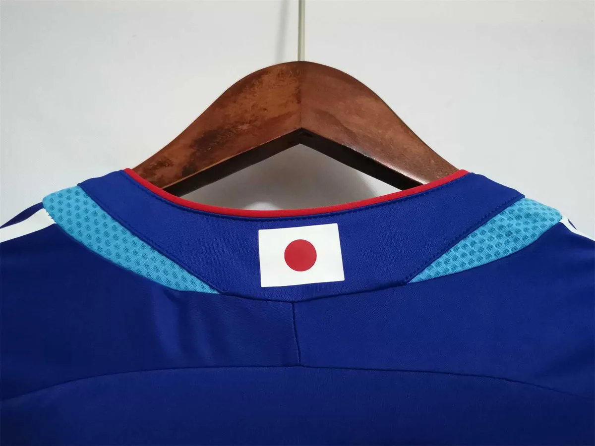 2006 Japan home blue 3