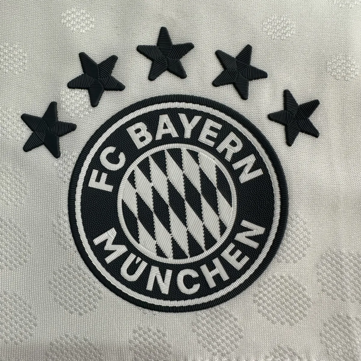 25-26 Bayern Munich Away Player Version Shorts Football Trousers AAAAJersey Supply Yupoo 5