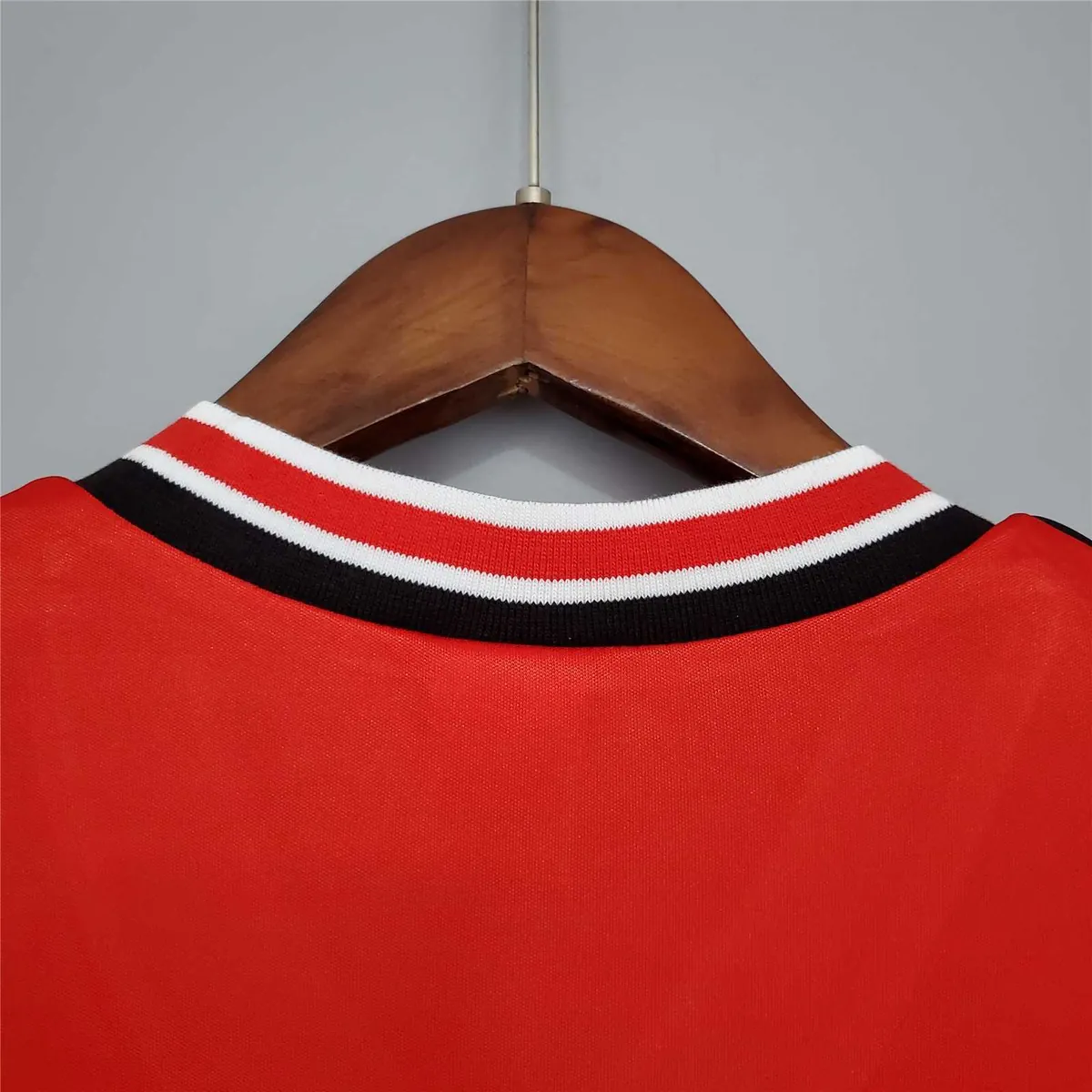 85-86 Manchester United home 1
